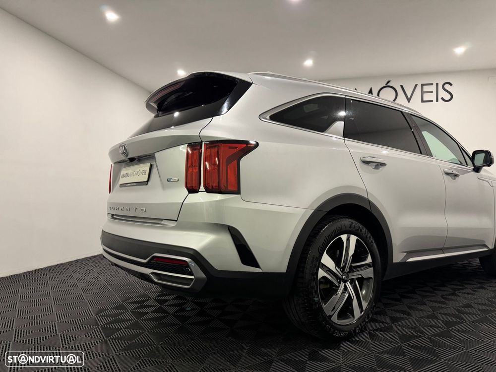 Kia Sorento 1.6 T-GDI HEV Concept - 17
