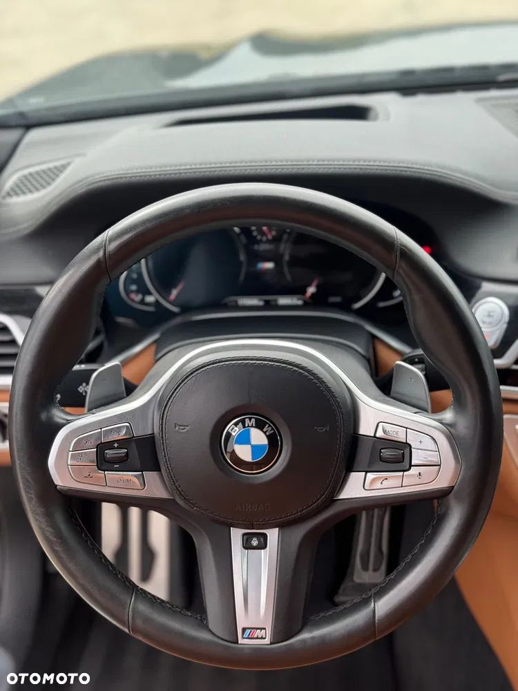BMW Seria 7 730d xDrive sport - 21