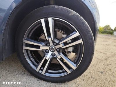Volvo XC 60 T5 Momentum - 6
