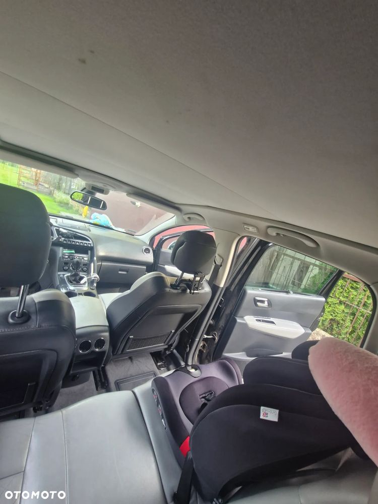 Peugeot 3008 1.6 HDi Style - 31