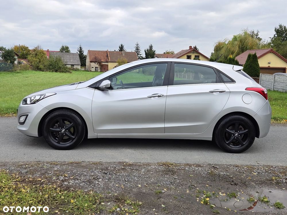 Hyundai i30 i30cw 1.4 Style - 4