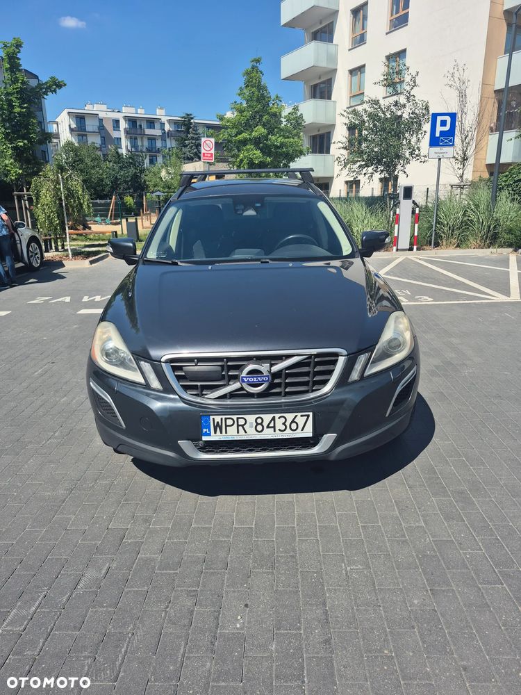 Volvo XC 60 2.4D AWD Momentum - 1