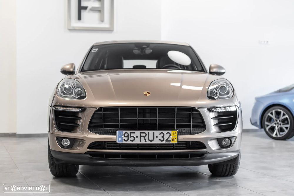 Porsche Macan Standard - 3