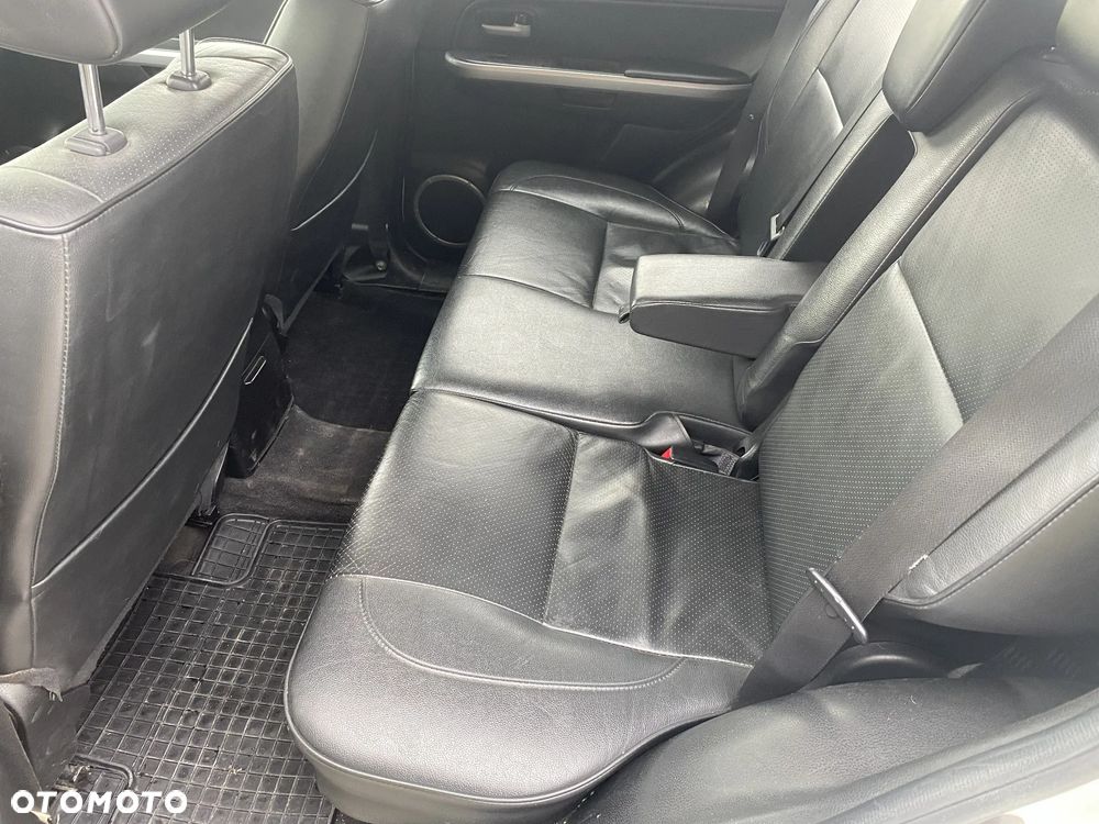 Suzuki Grand Vitara 1.9 DDiS - 6