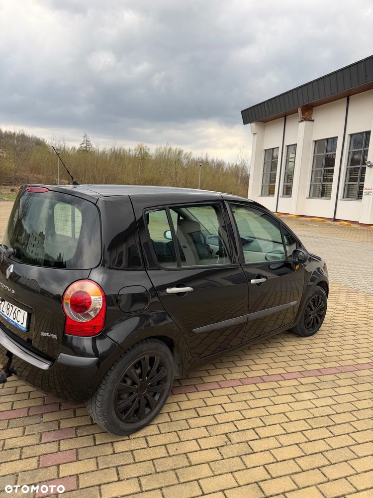 Renault Modus 1.6 16V Dynamique - 2