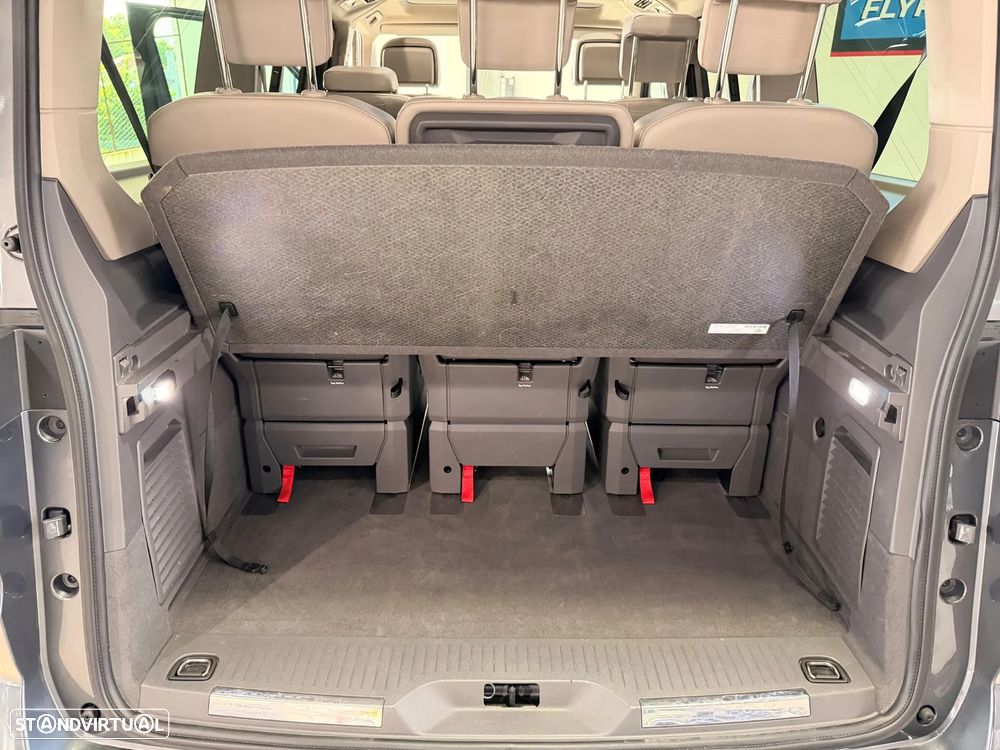 VW Multivan 2.0 TDI Style DSG - 27