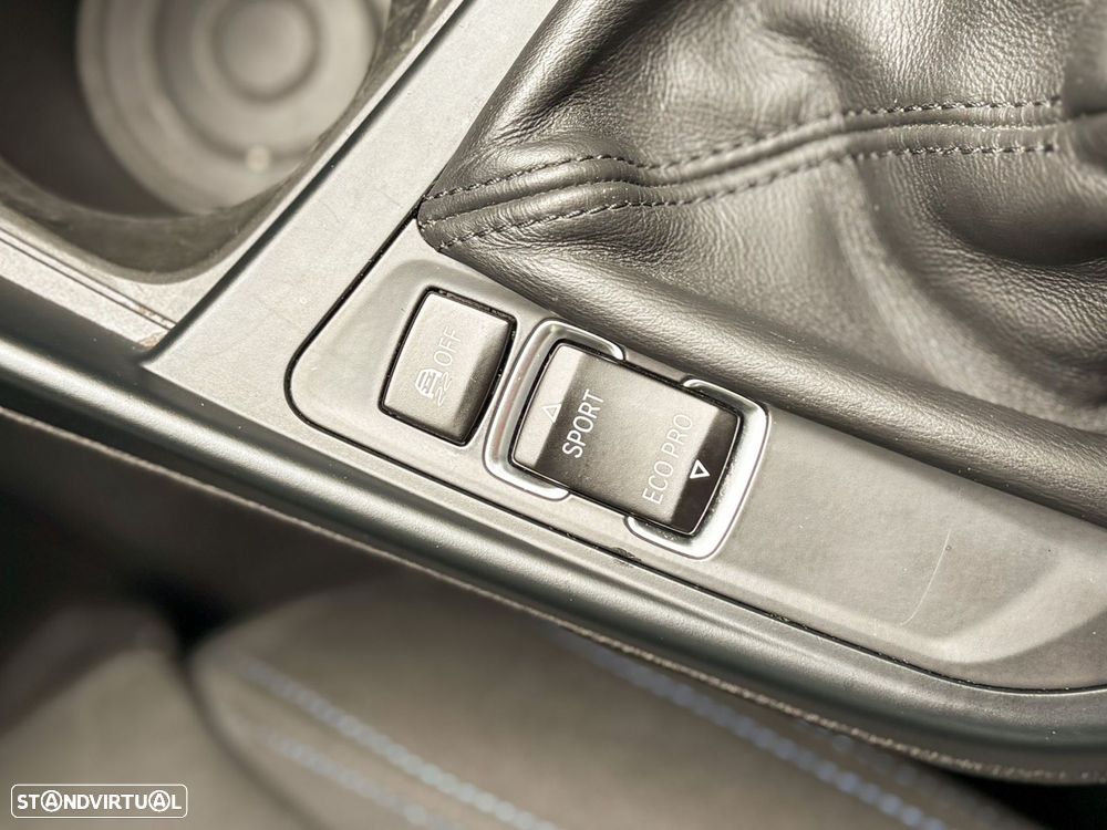 BMW 220 d Coupe Pack M - 42