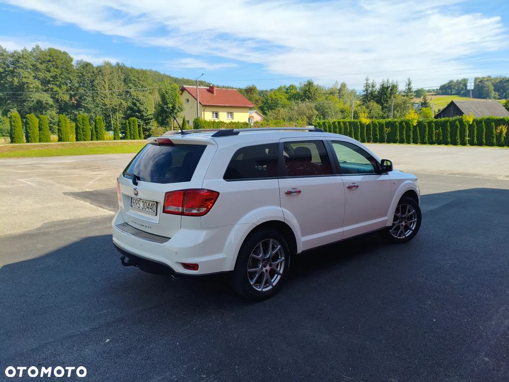 Fiat Freemont 2.0 Multijet 16V DPF Automatik Allrad Lounge - 32