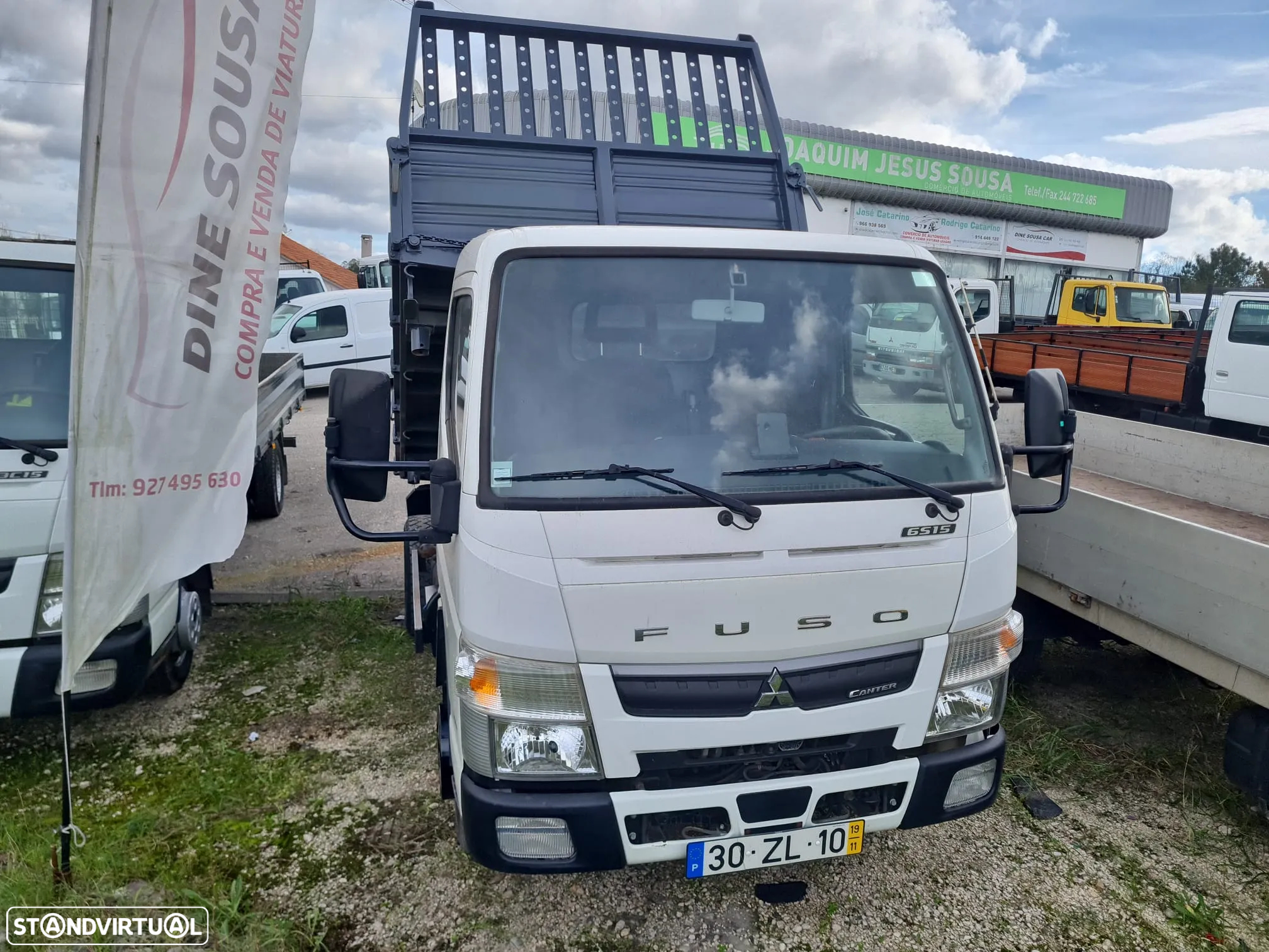 Mitsubishi Canter Fuso 6S15 Tribasculante / 6000kg / Curta - 2