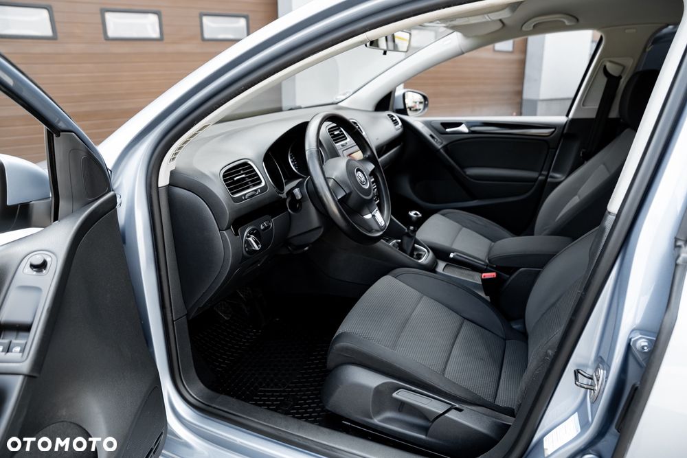 Volkswagen Golf 1.6 Comfortline - 18