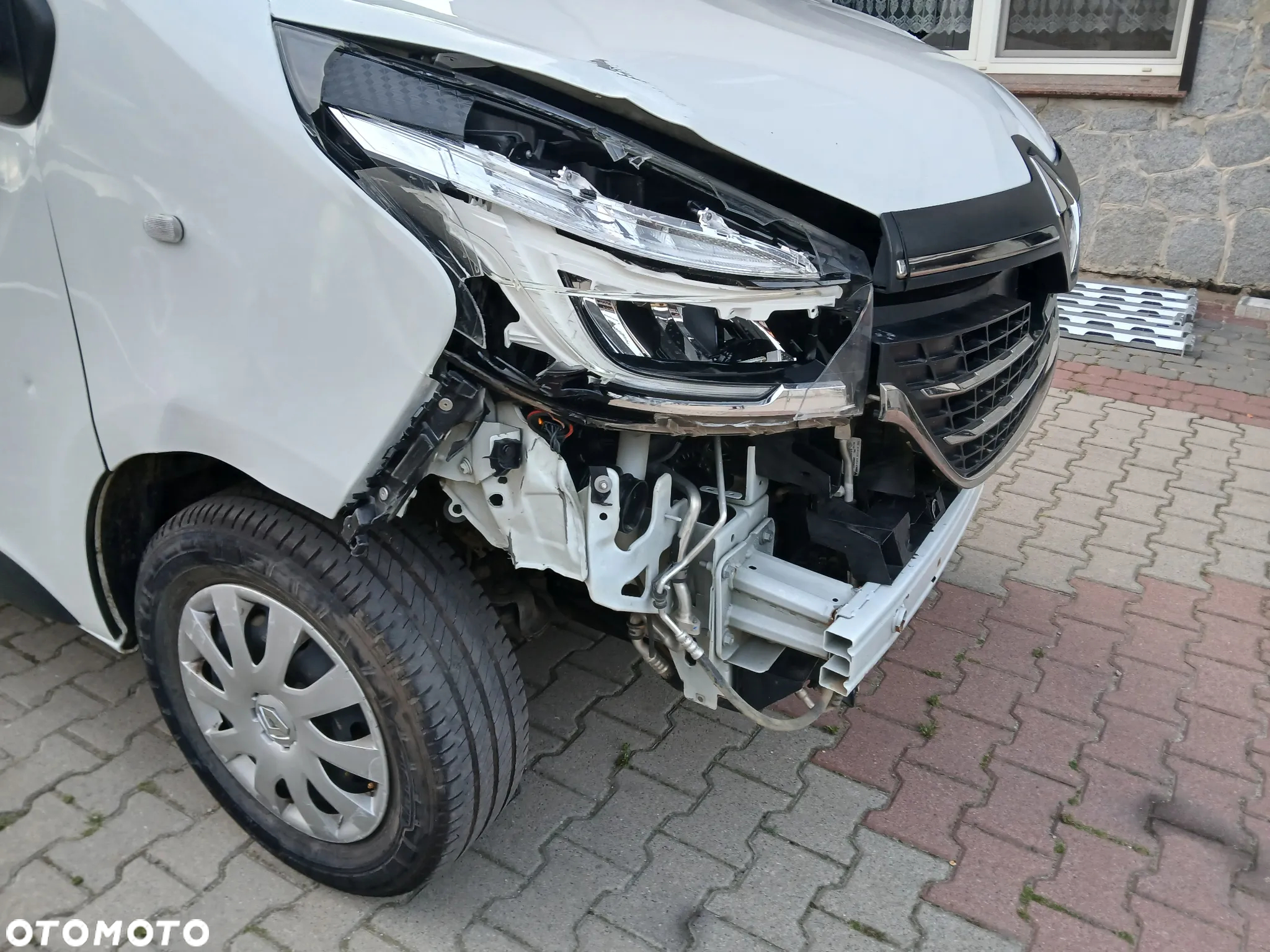 Renault Trafic - 10