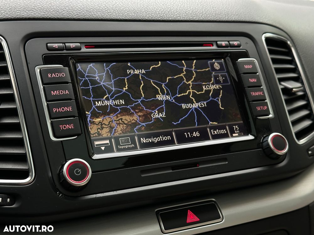 Volkswagen Sharan 2.0 TDI Blue Motion Highline - 14