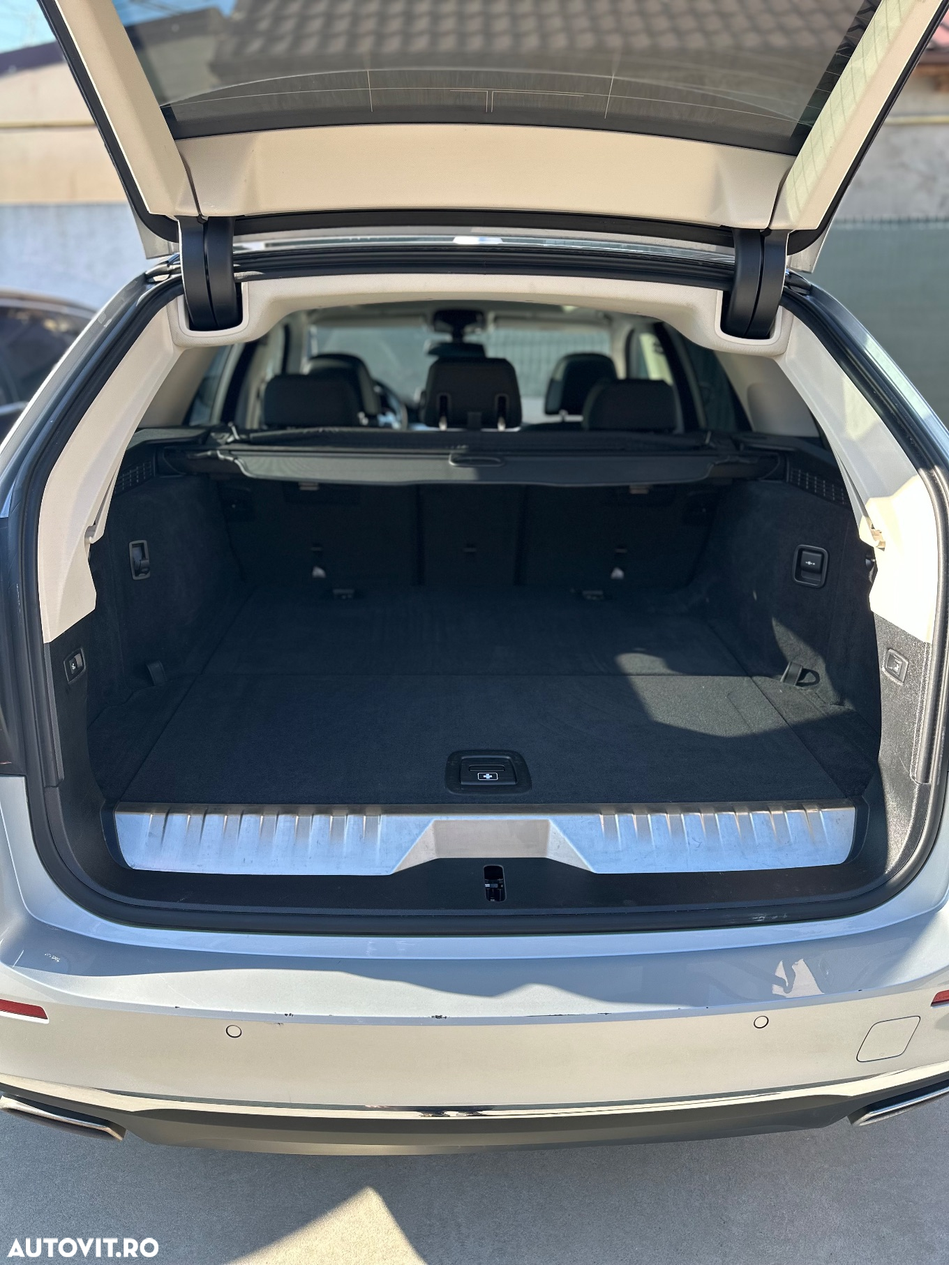 BMW Seria 5 530e Touring Aut. Luxury Line - 34