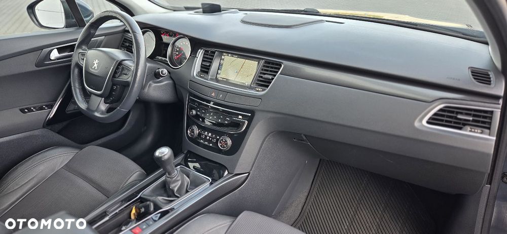 Peugeot 508 BlueHDi 150 Stop&Start Business-Line - 24