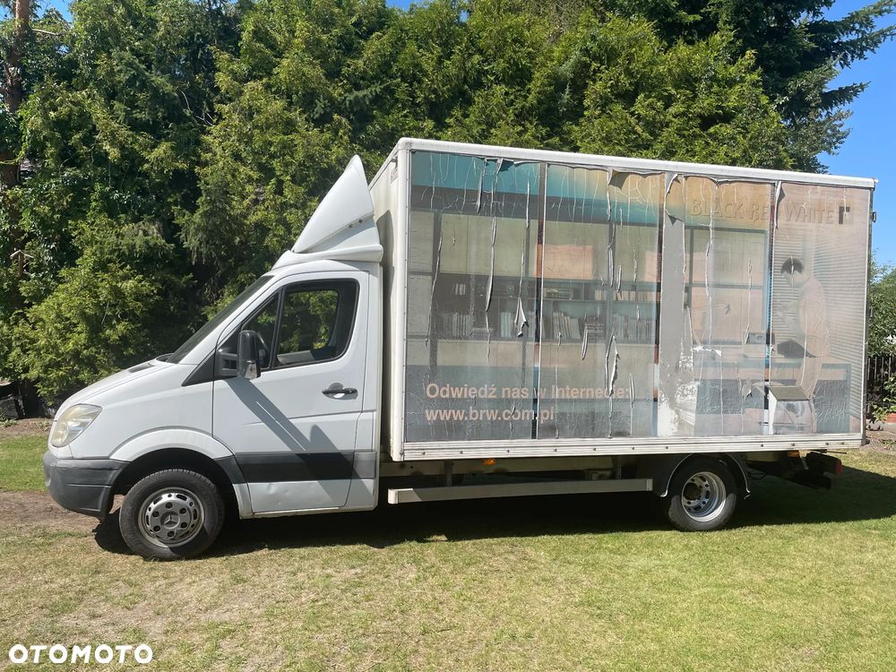 Mercedes-Benz Sprinter - 2