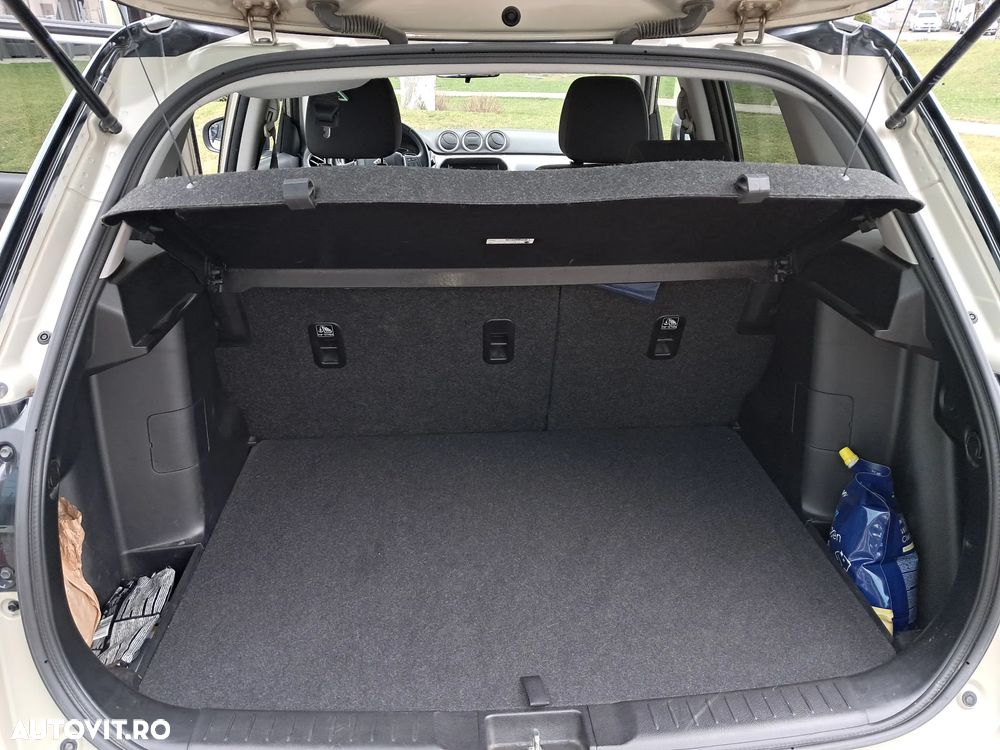 Suzuki Vitara 1.4 Boosterjet MHEV Passion - 6