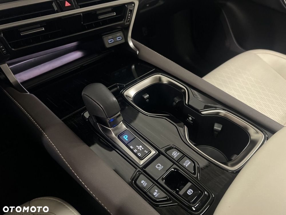 Lexus RX 450h+ F Sport Design - 24