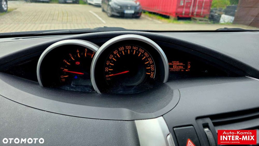 Toyota Verso - 26