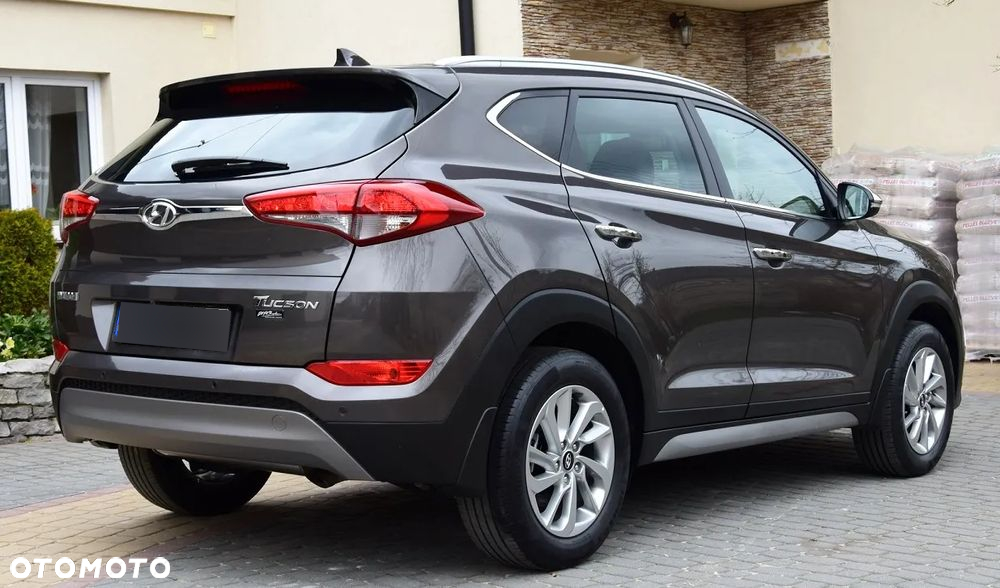 Hyundai Tucson 1.6 GDI BlueDrive Style 2WD - 4