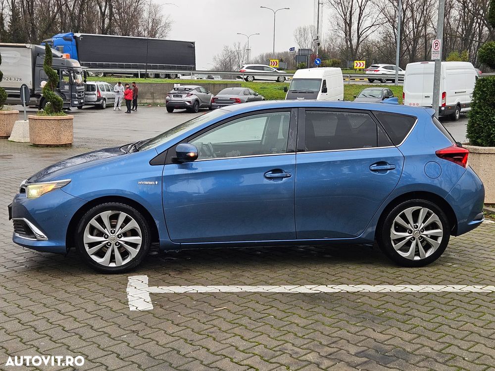 Toyota Auris 1.8 Hybrid Executive - 5