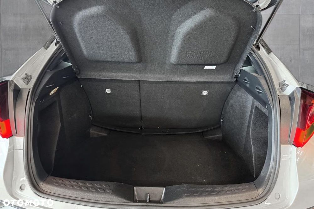 Toyota C-HR Lounge - 23