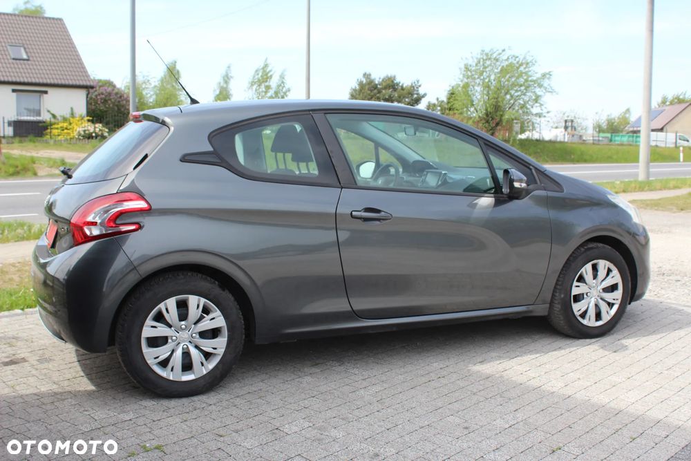 Peugeot 208 PureTech 82 Active - 5