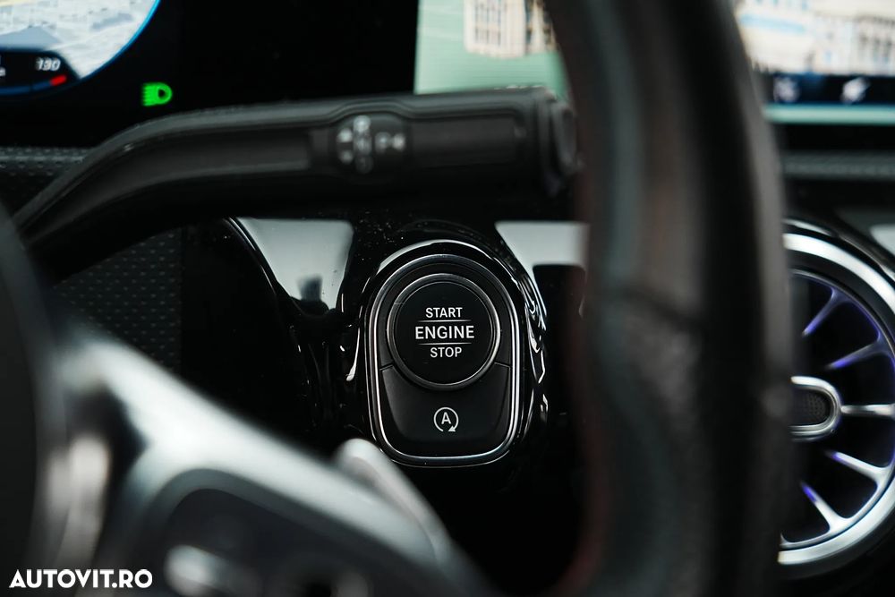 Mercedes-Benz CLA 180 7G-DCT AMG Line - 38