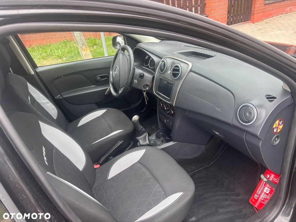 Dacia Sandero Stepway TCe 90 (S&S) Celebration - 11