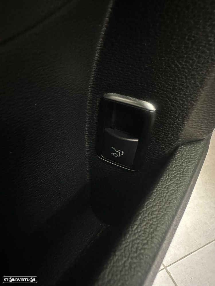 Mercedes-Benz E 200 CDI 7G-TRONIC Avantgarde - 26
