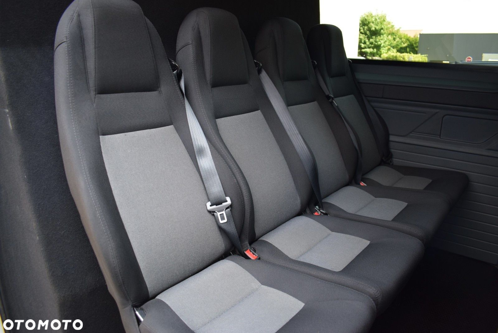 Volkswagen Crafter - 25