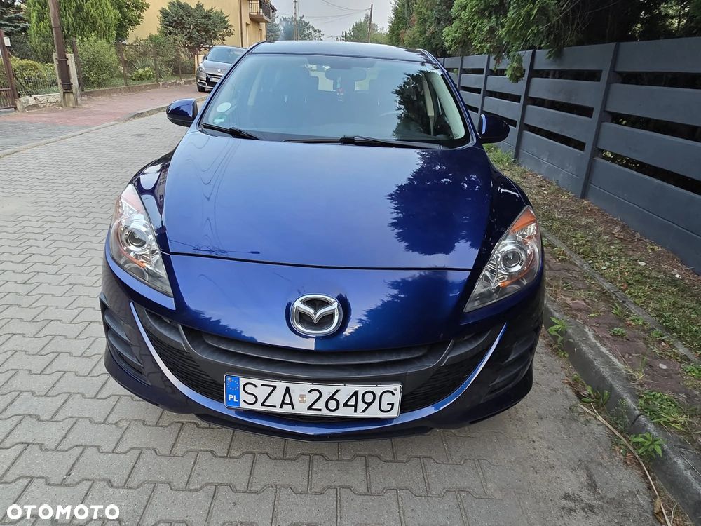 Mazda 3 1.6 Exclusive + - 6