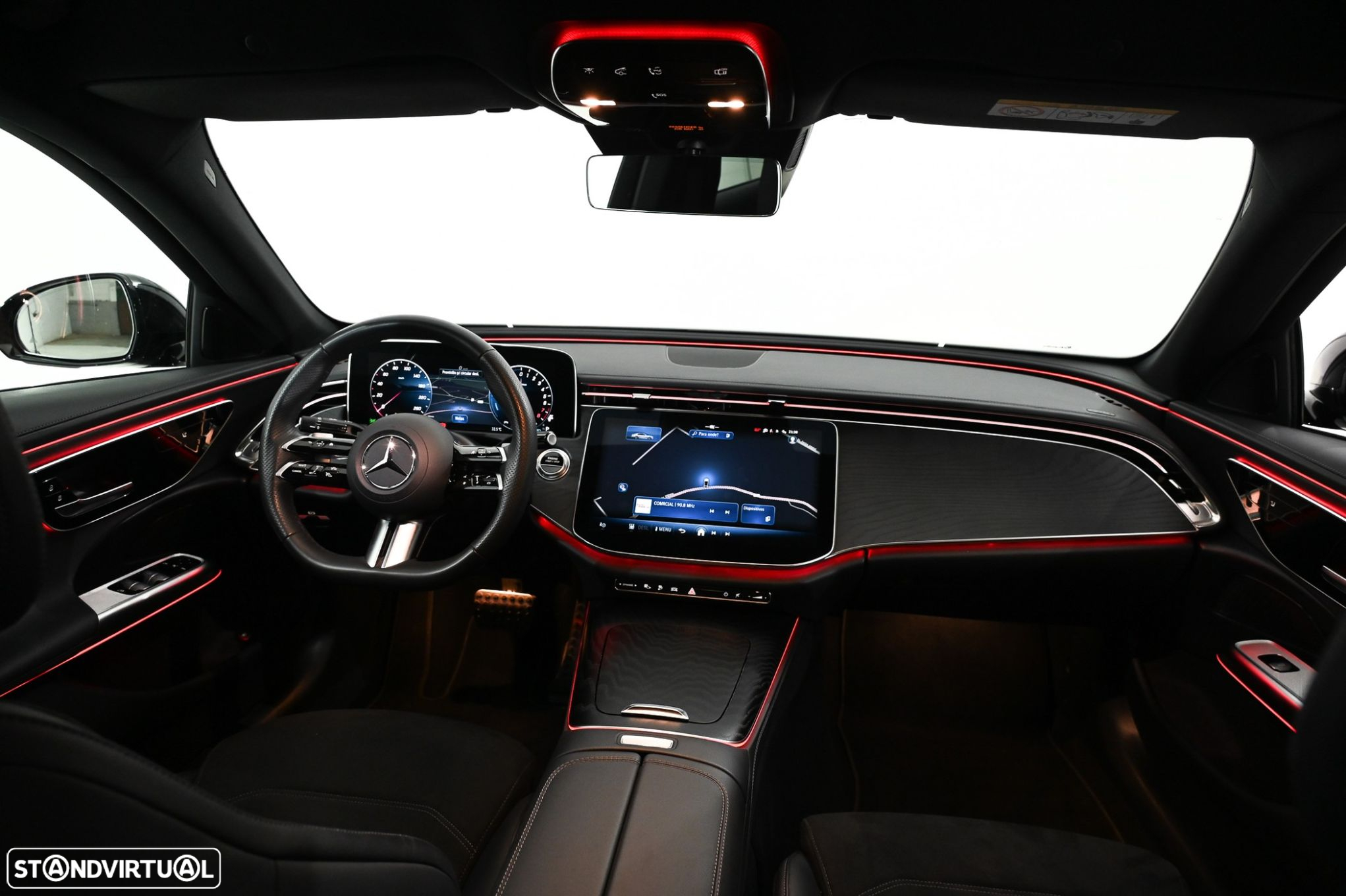 Mercedes-Benz E 300 e AMG Line - 20
