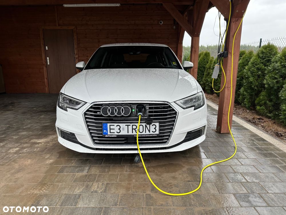 Audi A3 - 1
