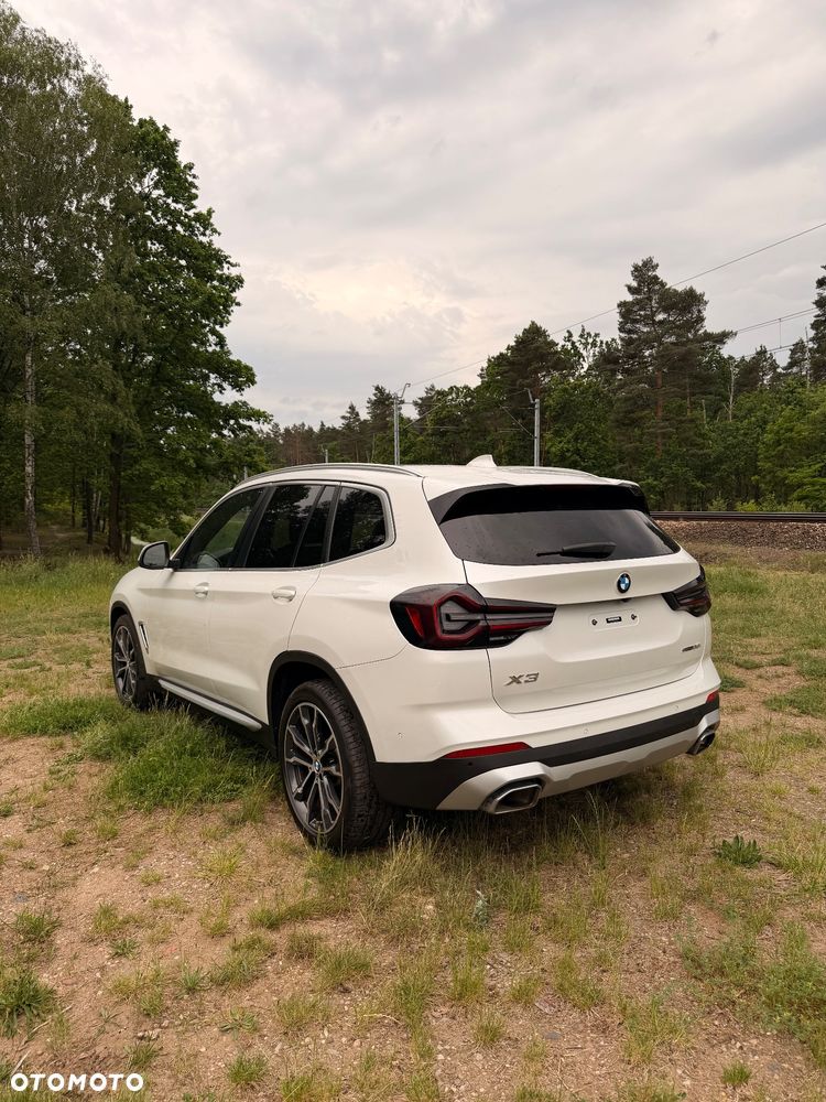BMW X3 xDrive30i Advantage sport - 12
