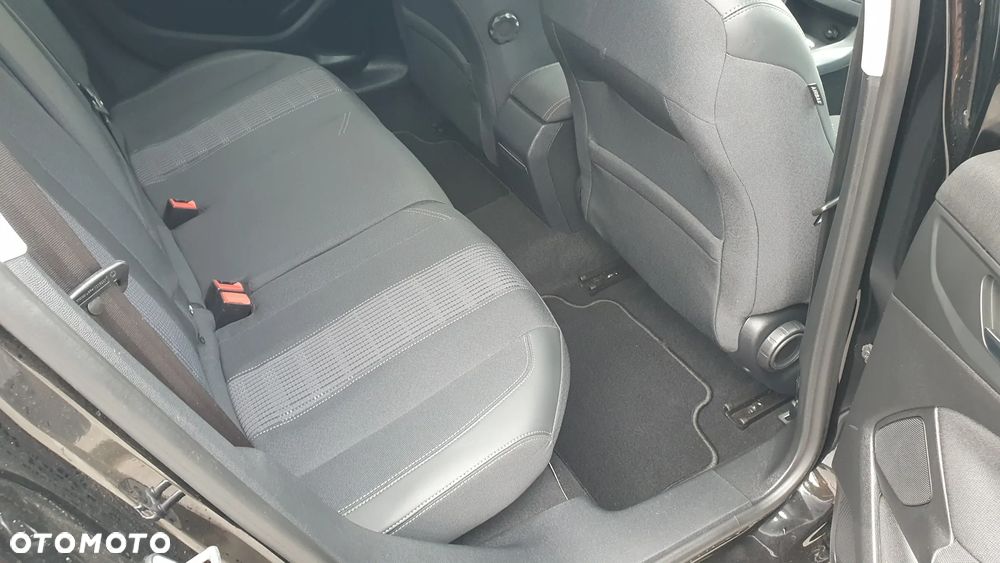 Peugeot 308 1.5 BlueHDi Allure Pack S&S - 15