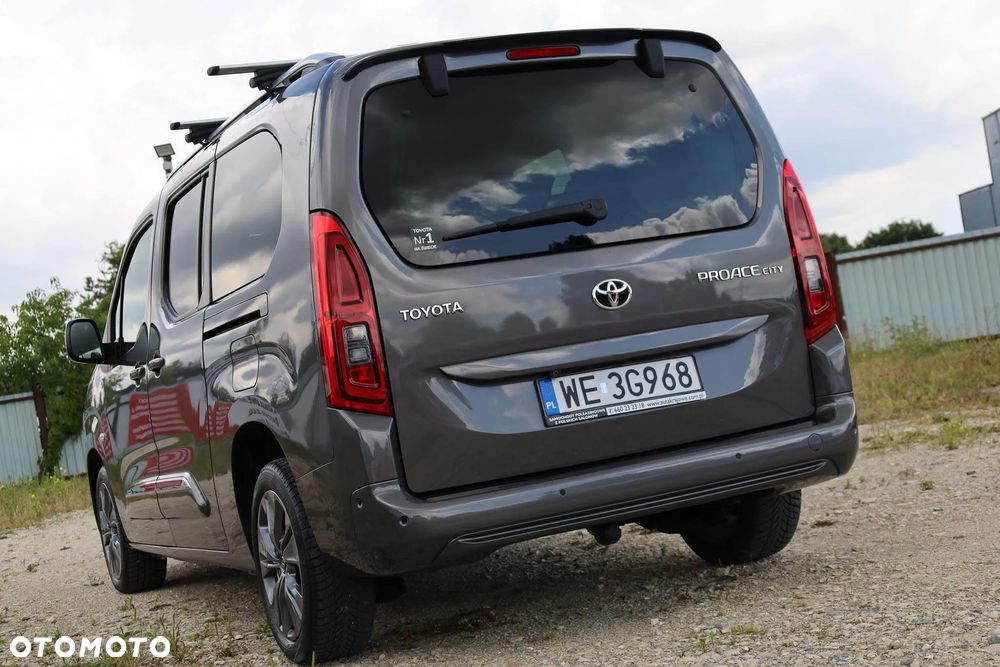 Toyota Proace City Verso Long 1.5 D-4D Family - 5