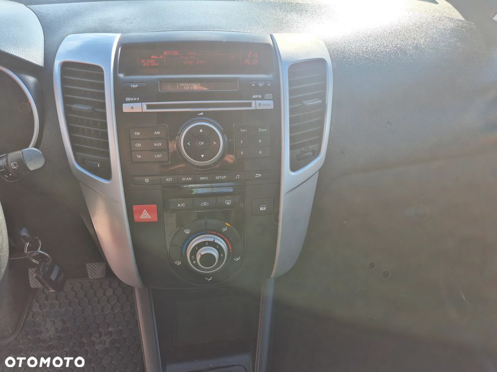 Kia Venga 1.4 L - 10
