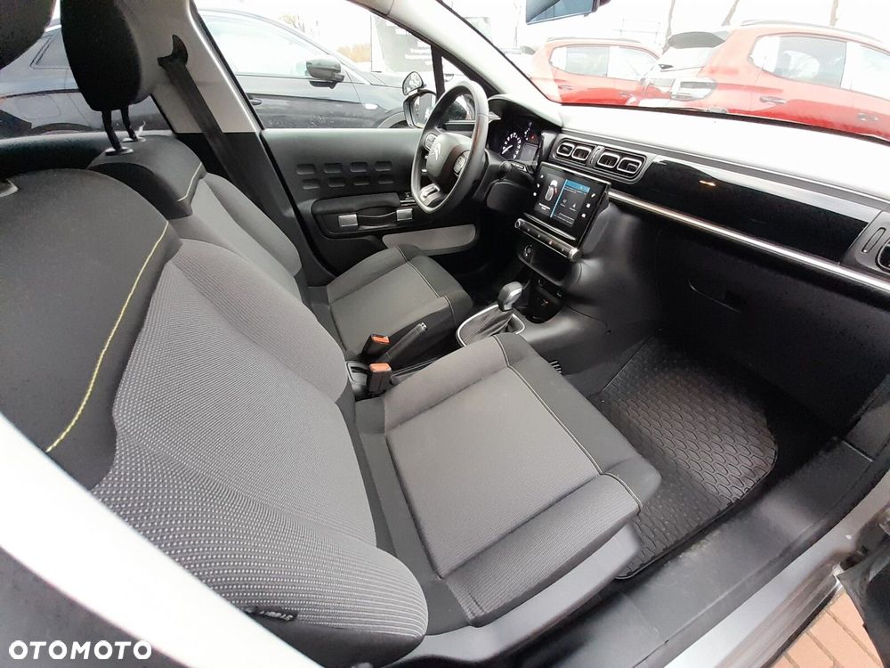 Citroën C3 1.2 PureTech Shine EAT6 - 21