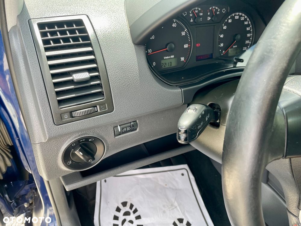 Volkswagen Polo - 28