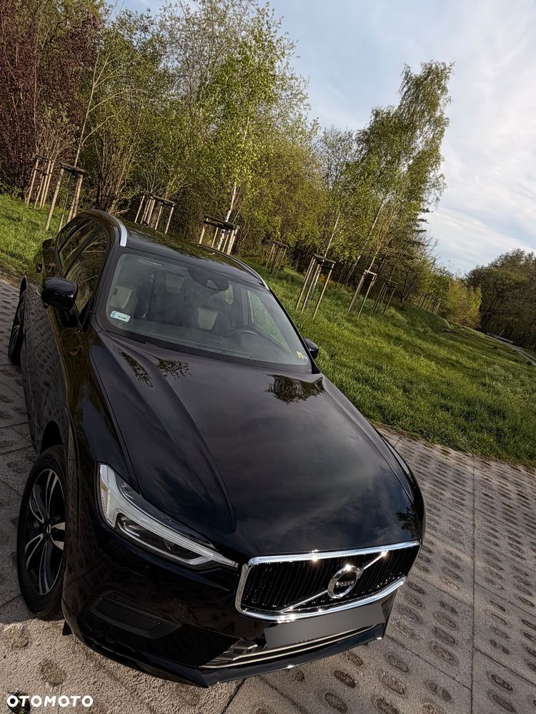 Volvo XC 60 T5 GPF Momentum - 8
