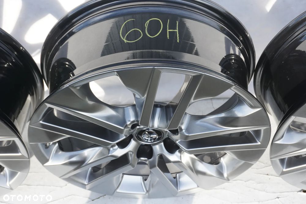 Toyota 5x114,3 19 7,5J et40 shadow chrome stan bdb - 8