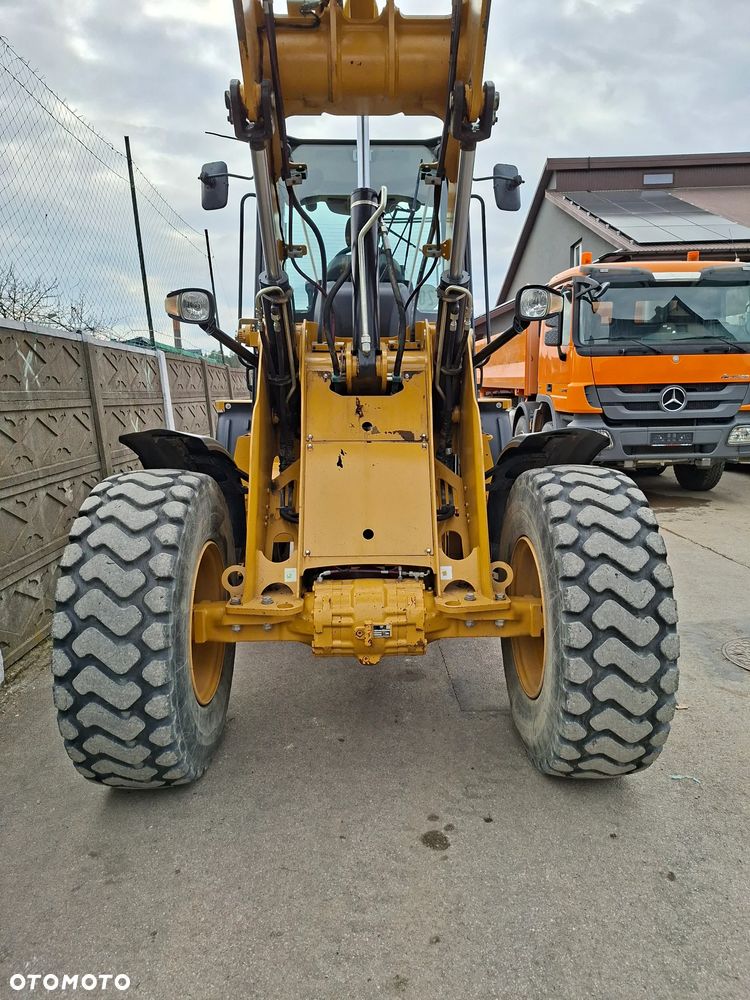 Caterpillar CAT 918 M - 19