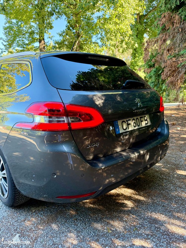 Peugeot 308 1.2 PureTech Allure - 9