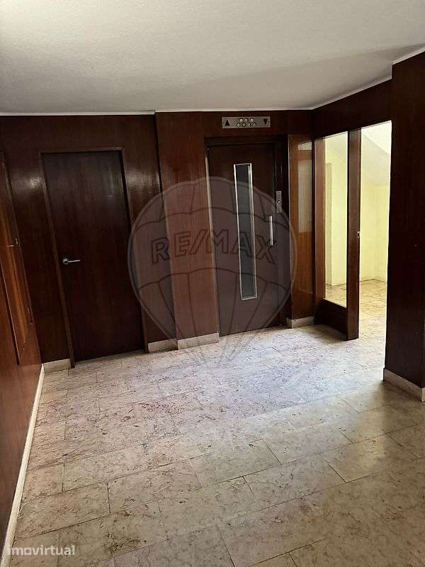 Apartamento T2 para arrendamento - Grande imagem: 4/42