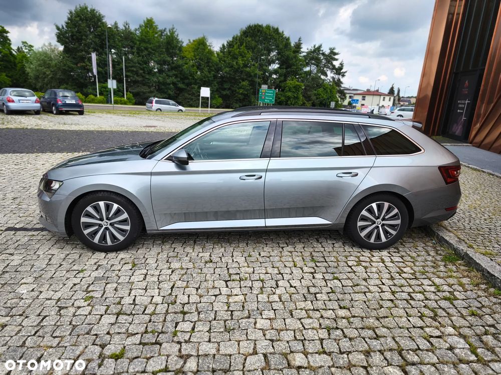Skoda Superb 1.6 TDI GreenLine - 3