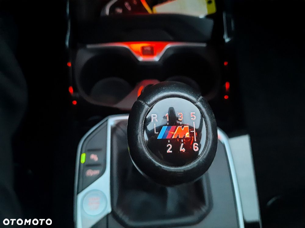 BMW Seria 1 118i M Sport - 38