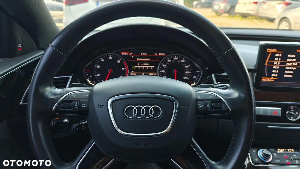 Audi A8 L 55 TFSI quattro tiptronic - 26