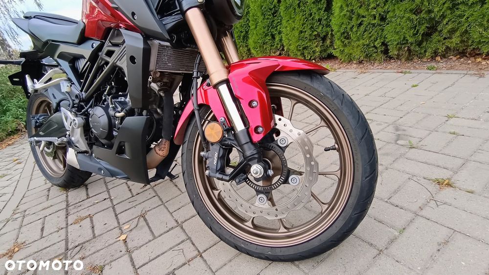 Honda CB - 25