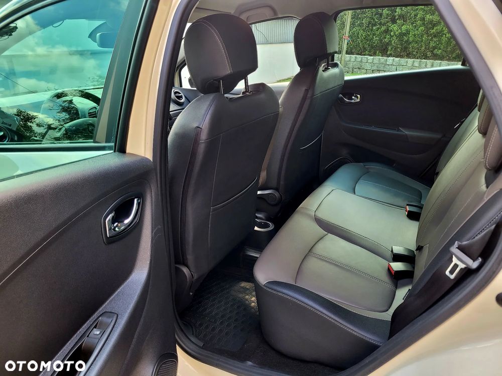 Renault Captur - 14