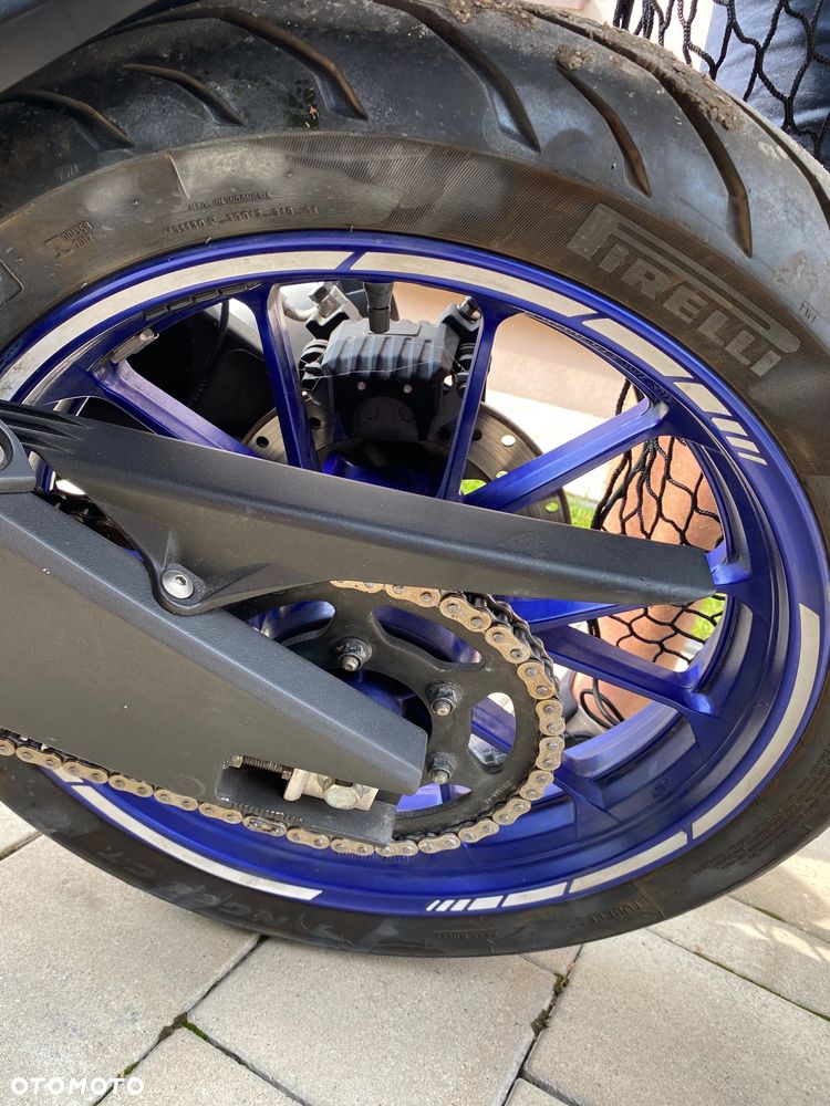 Yamaha MT - 8